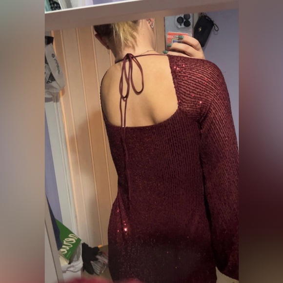 Lucy in the Sky; size L never worn and M barely used ; Maroon/ Red Long sleeve - Picture 2 of 6